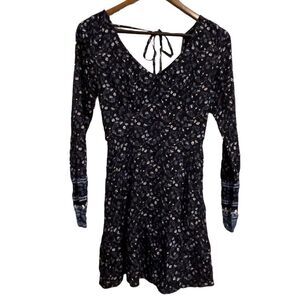 Women's Hollister Long Sleeve Floral Dress with Pockets